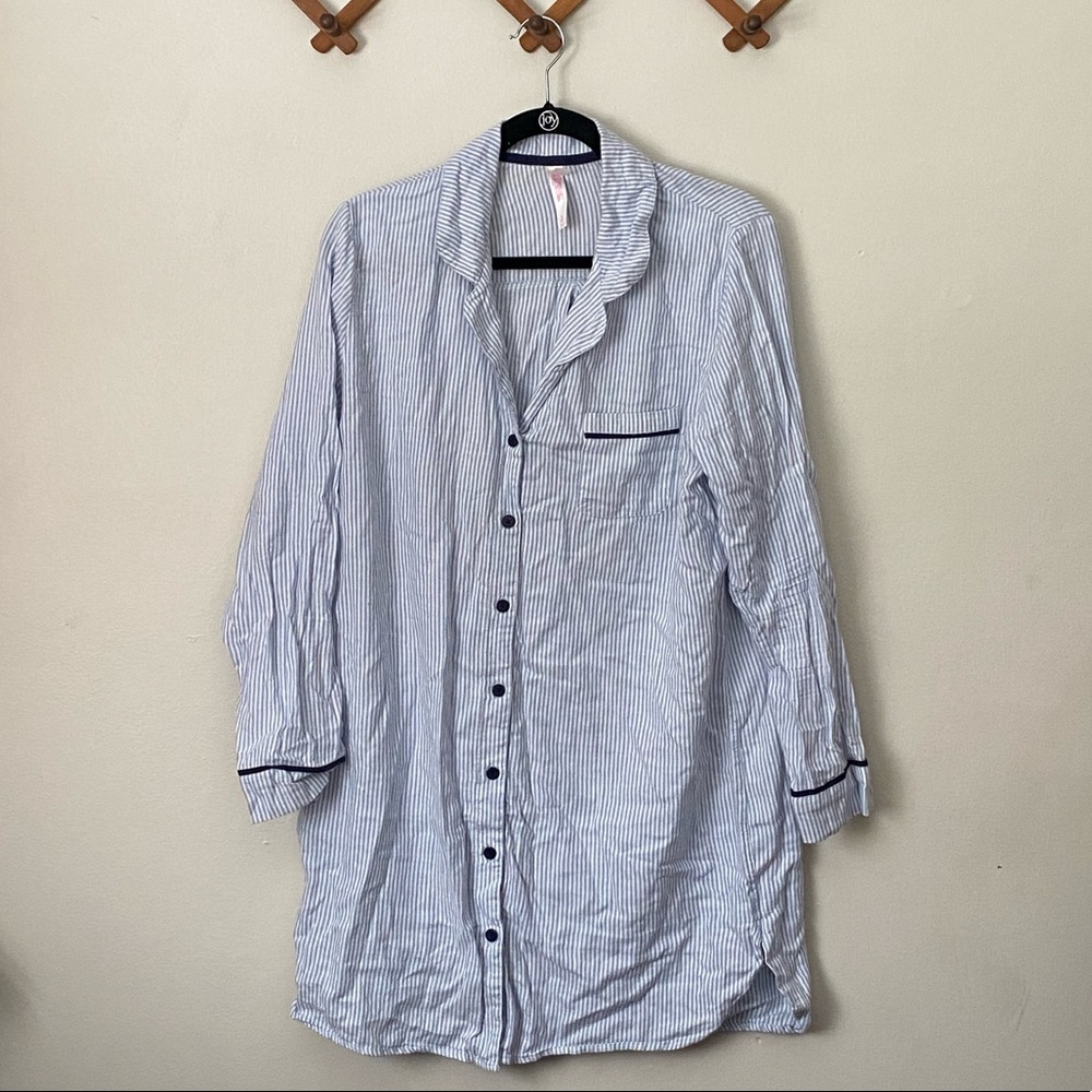 Xhilaration Sleep shirt